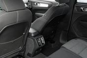 Volvo XC40 T3 Momentum Pro