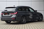BMW Seria 3 320d xDrive Advantage sport-aut