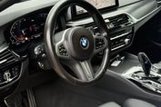 BMW Seria 5 530i xDrive M Sport
