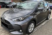 Toyota Yaris Comfort 1.5 Hybrid