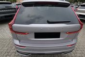 Volvo XC60 B5 B AWD Ultra Dark