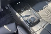 Mercedes GLB 200