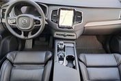 Volvo XC90 T8 AWD Plug-In Hybrid Dark 7os aut