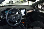 Volvo XC40 B4 Ultra Black Edition