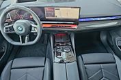 BMW Seria 5 550e xDrive M Sport