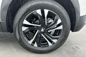Peugeot 2008 GT 1.2 PureTech EAT8