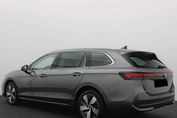 Volkswagen Passat Business Plus 1.5 TSI mHEV DSG