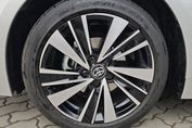 Toyota Corolla Style 1.8 Hybrid