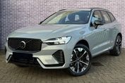 Volvo XC60 B5 AWD Ultra Dark
