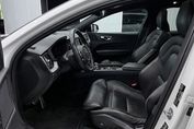 Volvo V60 B3 B R-Design