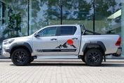 Toyota HiLux 2.8 d-4D Mhev Double Cab Invincible 4X4