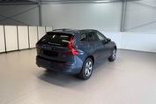 Volvo XC60 B5 AWD Core