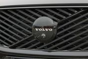 Volvo XC60 B5 AWD Ultra Black Edition