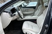 Volvo V90 D5 AWD Momentum aut