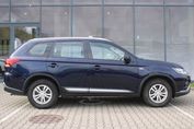 Mitsubishi Outlander Invite + 2WD