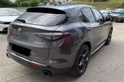 Alfa Romeo Stelvio Turbo Veloce Q4