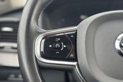 Volvo XC90 T8 AWD Plug-In Hybrid Plus Dark 7os aut