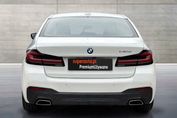 BMW Seria 5 518d M Sport