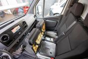 Mercedes Sprinter 316 Kontener + Winda