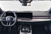 BMW Seria 5 Touring 530e xDrive M Sport