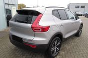 Volvo XC40 B3 Plus Dark