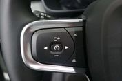 Volvo XC40 B4 Plus Dark