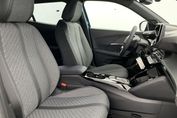 Peugeot 2008 ALLURE 1.2 mHEV e-DCS6