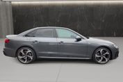 Audi A4 35 TFSI mHEV S Line