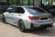 BMW Seria 3 330d xDrive M Sport