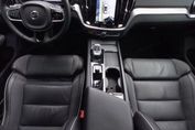 Volvo V60 B4 D R-Design