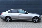 Mercedes Klasa C 300 4MATIC AVANTGARDE