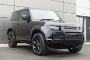 Land Rover Defender 90 D250 X-Dynamic SE