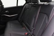 BMW Seria 3 320i xDrive M Sport