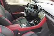 Lexus LBX Hybrid Vibrant Edition