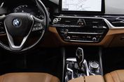 BMW Seria 5 530e Luxury Line sport-aut