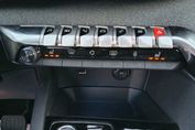 Peugeot 3008 1.2 PureTech Allure S&S EAT8
