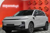 Leapmotor B10 Design Hybrid EV 18,8 kWh