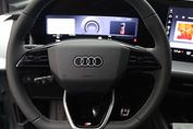 Audi Q4 e-tron S line