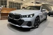 BMW Seria 5 Touring 540d xDrive M Sport