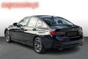 BMW Seria 3 318i