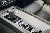 Volvo XC60 B4 D AWD R-Design