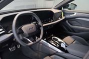 Audi A6 TDI quattro S line Avant