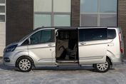 Ford Tourneo Custom L2H1 AT