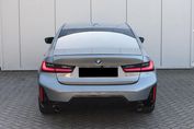 BMW Seria 3 330i xDrive M Sport