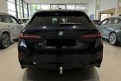 BMW Seria 5 Touring 540d xDrive M Sport