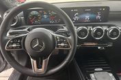 Mercedes CLA 200
