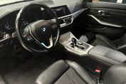 BMW Seria 3 Touring 318d Advantage