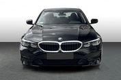 BMW Seria 3 318i