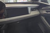Audi A6 E-tron quattro Avant