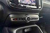 Volvo XC40 73kWh Recharge Plus aut